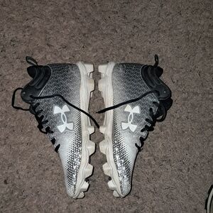 Under Armour Black and White Athletic Shoes